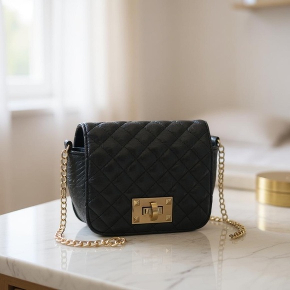 $10 (ππΌππ πΎππΌππΎπ)πππππ₯π'π¦ π¦π πππ πππππ π€π¨πππ§ππ ππ’ππ πππππ‘ ππ₯π’π¦π¦ππ’ππ¬ - Picture 1 of 8